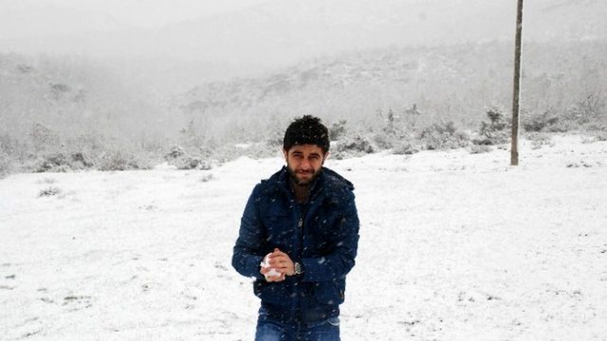 Tokat\'ta Nisan Ayında Kar Yağışı