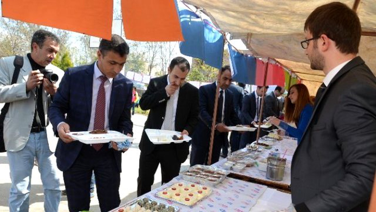 Viranşehir de Hürriyet İlköğretim Okulu\'ndan Kermes