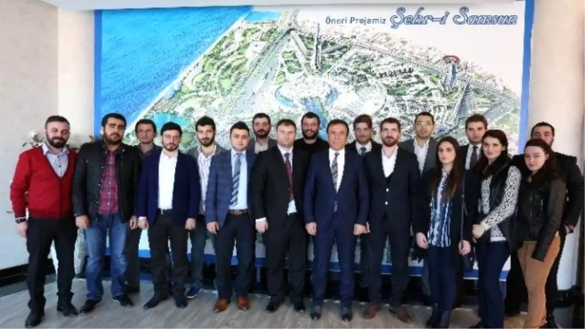 Başkan Genç: "Türkiye\'yi 2023\'e Gençlerle Taşıyacağız"