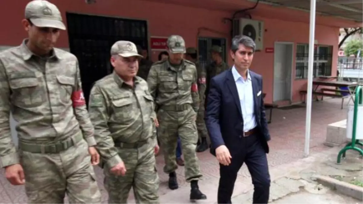 MİT TIR\'ları Soruşturmasında Gözaltına Alınan Asker: PKK ile TSK\'yı Karıştırıyorlar