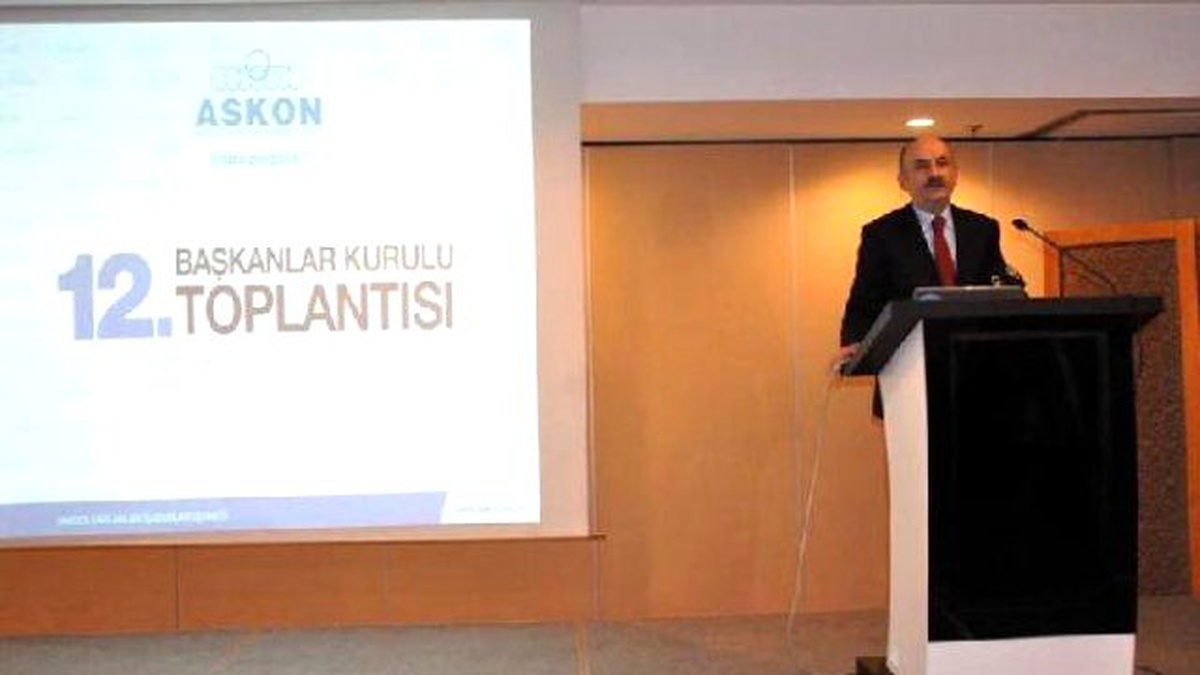 Müezzinoğlu: Bu Millete 150 Yıldır Kır Tavuğu Muamelesi Yaptılar