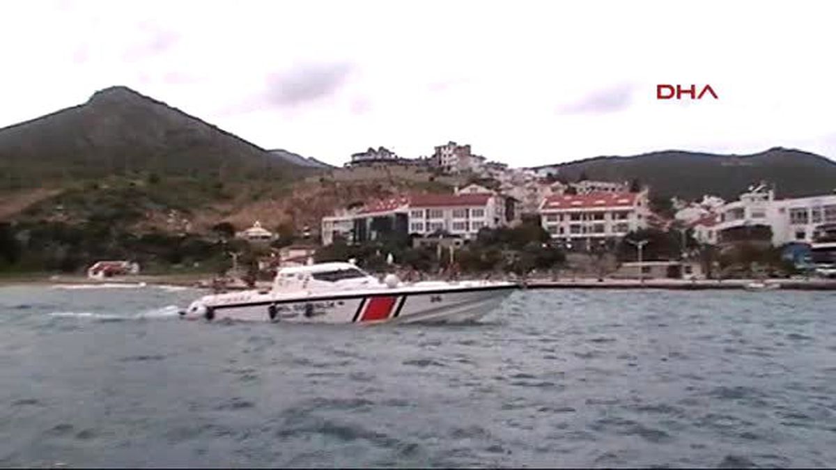 Datça\' da Kaçak Teknesi Battı;4 Ölü, 9 Kişi Kurtarıldı