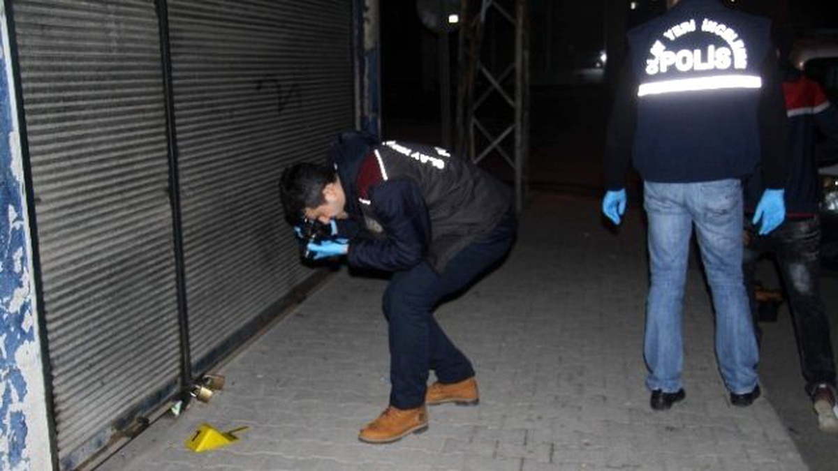 Gaziantep\'te "Ne Bakıyorsun" Kavgasında Suriyeli Bir Çocuk Vuruldu