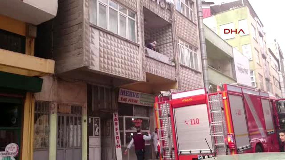 Kahramanmaraş\'ta Kahvaltı Salonunda Yangın