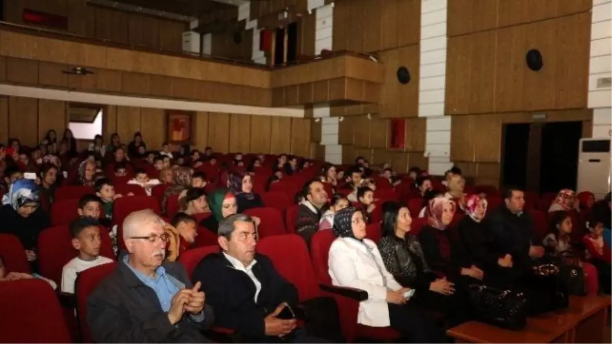 La Fonten Orman Mahkemesinde" Beğeniyle İzlendi