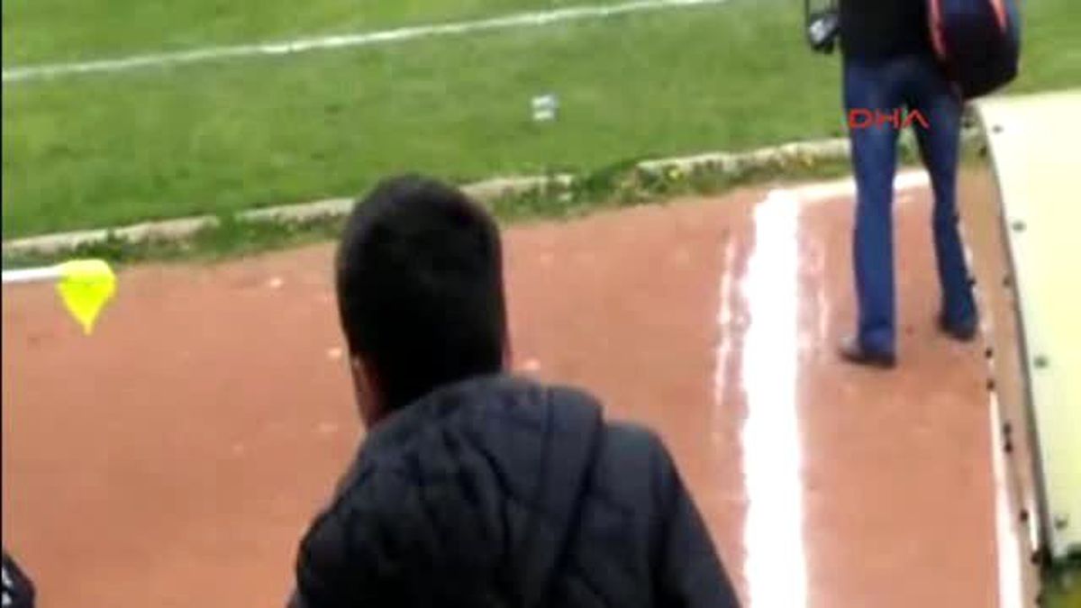 Sakarya Amatör Lig Maçında Saha Karıştı: 5 Yaralı