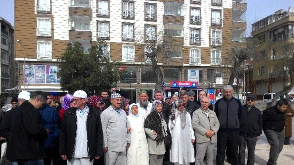 Umre Yolcuları Kutsal Topraklara Uğurlandı