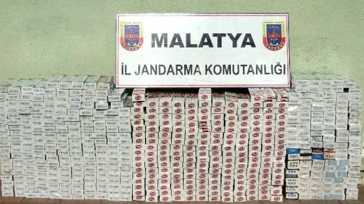 Yeşilyurt\'ta Gümrük Kaçağı 5 Bin Paket Sigara Ele Geçirildi