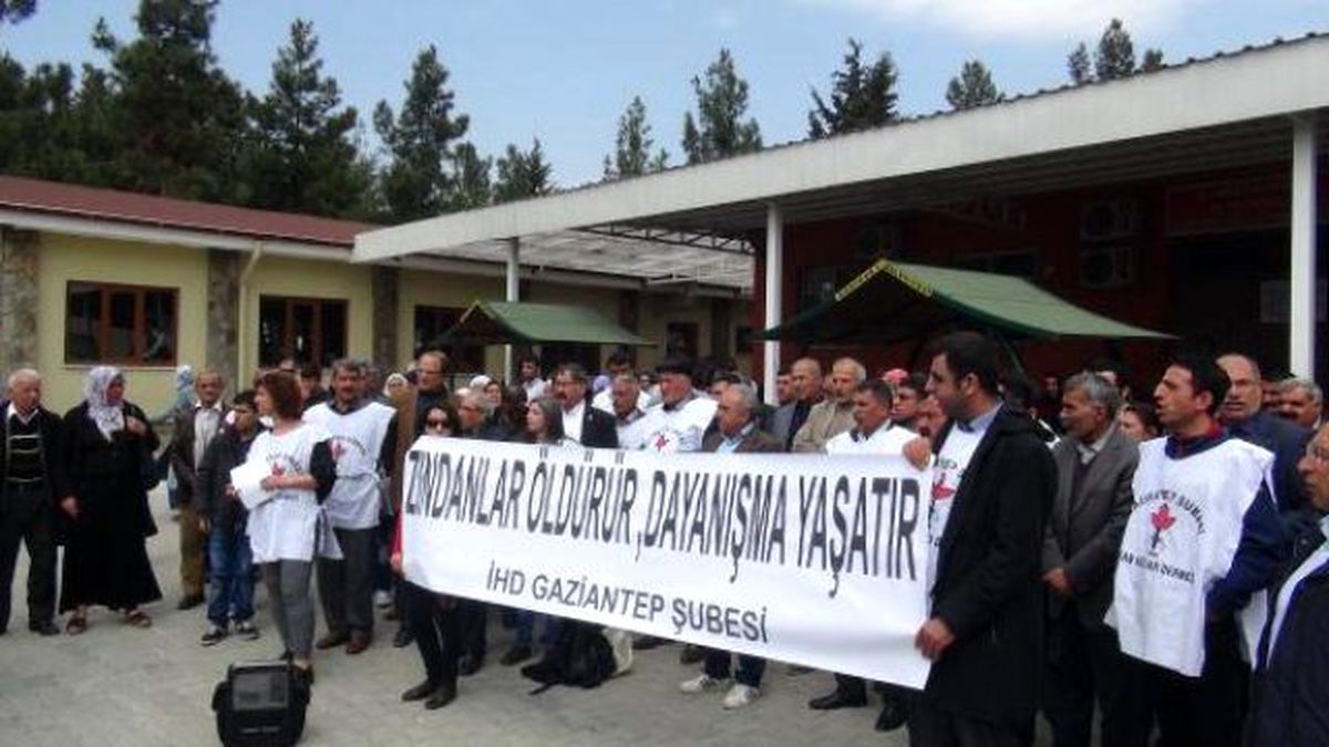 Gaziantep\'te Cezaevi Kanun Tasarısı Protesto Edildi