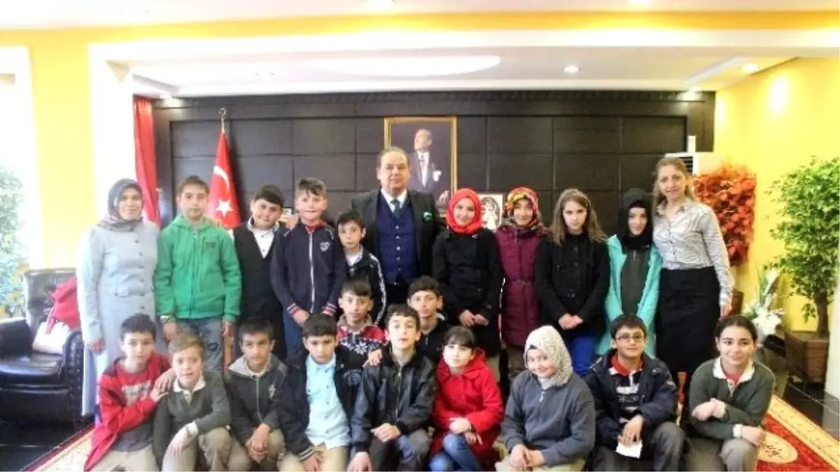 Öğrencilerden Kaymakam Yıldız'a Ziyaret