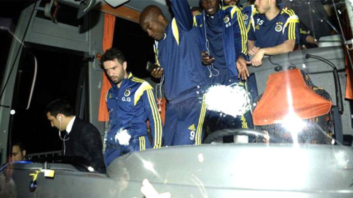 Savcılık, Fenerbahçe Otobüsüne Saldıranların Evini Aramaya İzin Vermedi