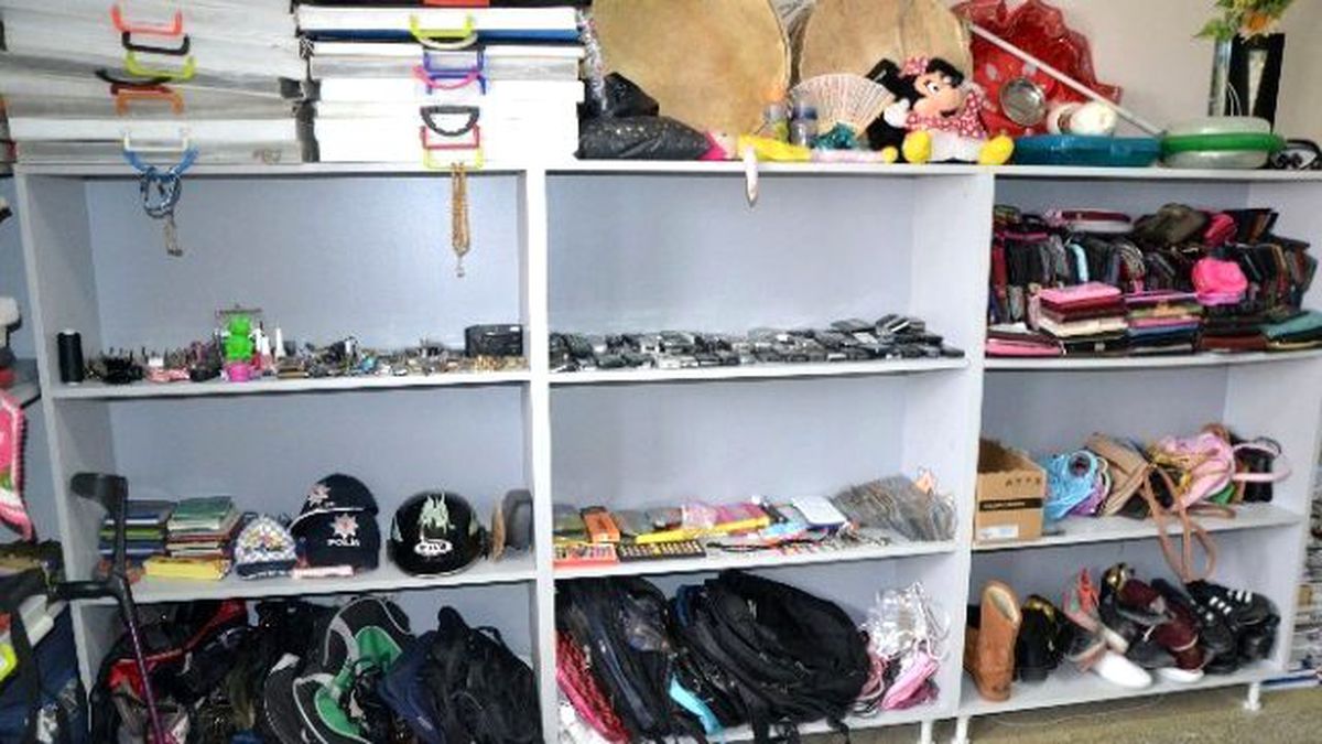 Toplu Taşıma Araçlarında Unutulan Eşyalar Görenleri Şaşırtıyor