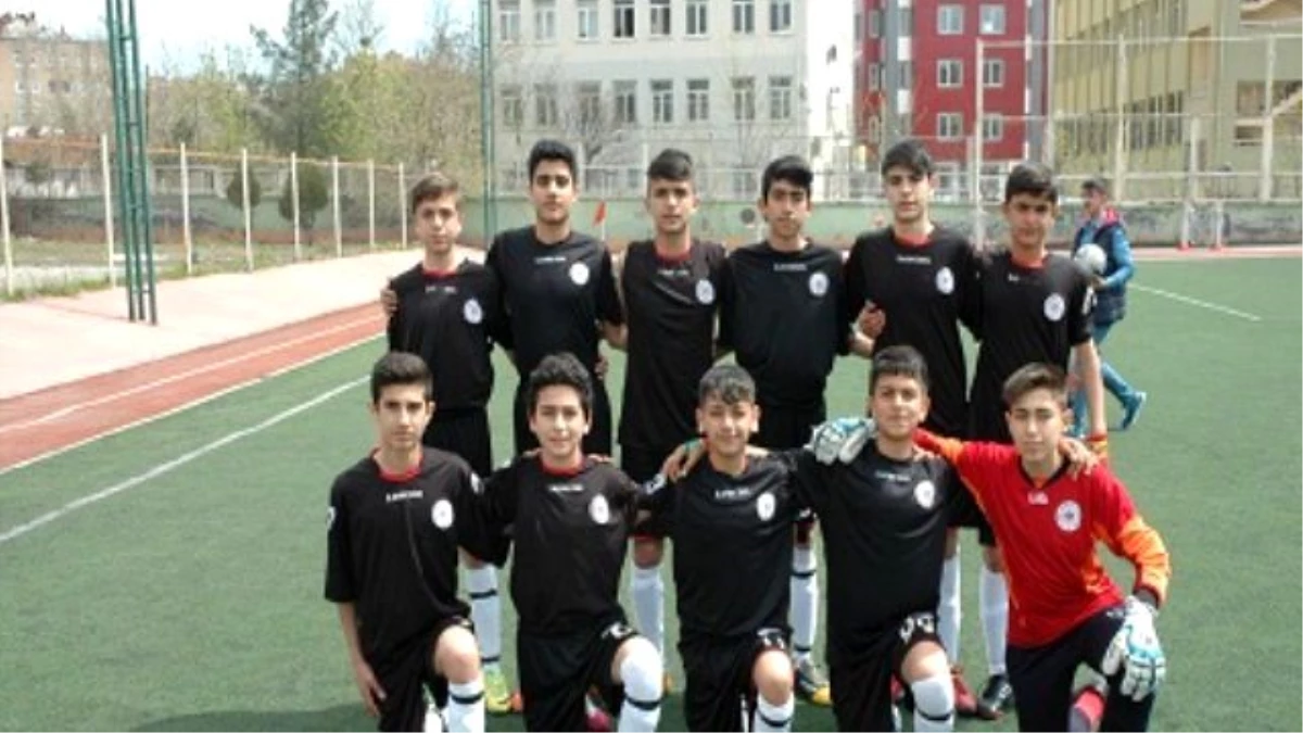 Yeni Diyarbakırspor U14:0 Kayapınar Belediyespor U14:1