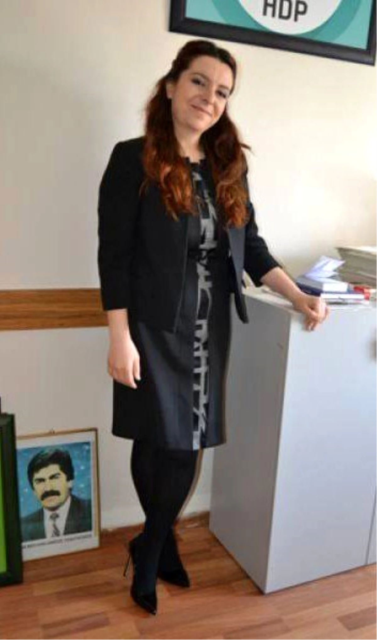 PKK yöneticisi Ape Hüseyin\'in Kızı Muş\'tan HDP\'nin Milletvekili Adayı