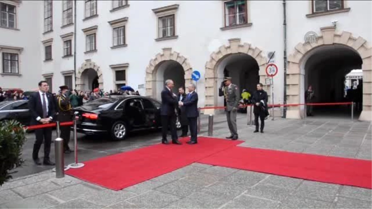 Letonya Cumhurbaşkanı Berzins, Viyana\'da