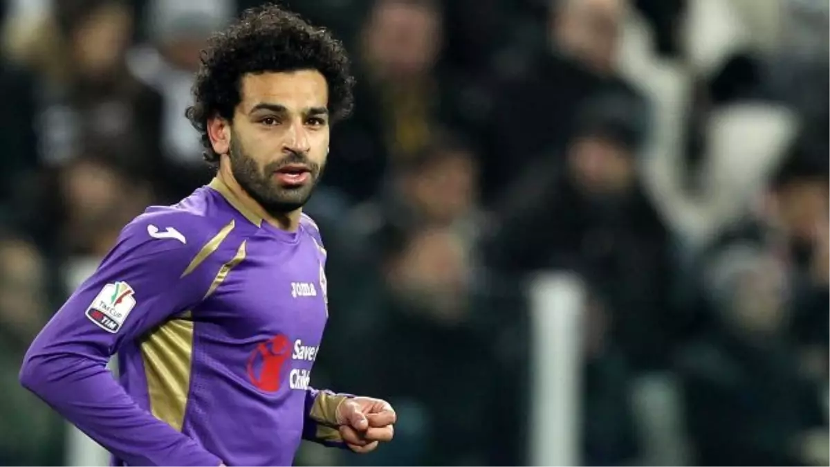 Mohamed Salah Bir Yıl Daha Fiorentina\'da Kalacak