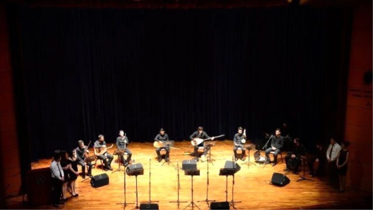 Saü\'de Türk Halk Müziği Konseri