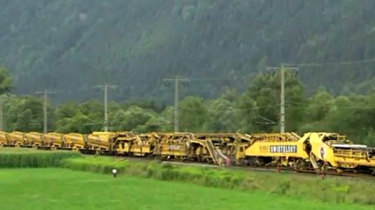 Tren Rayları Nasıl Döşenir?