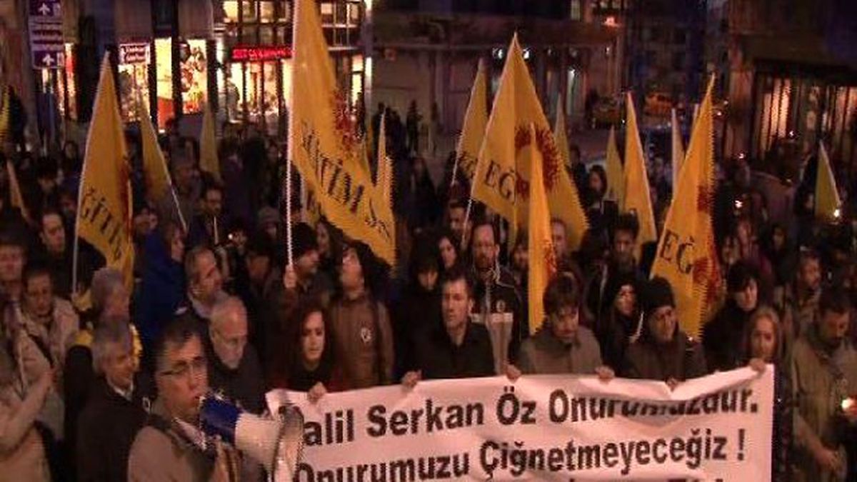 Yalova Valisi\'ni Protesto...