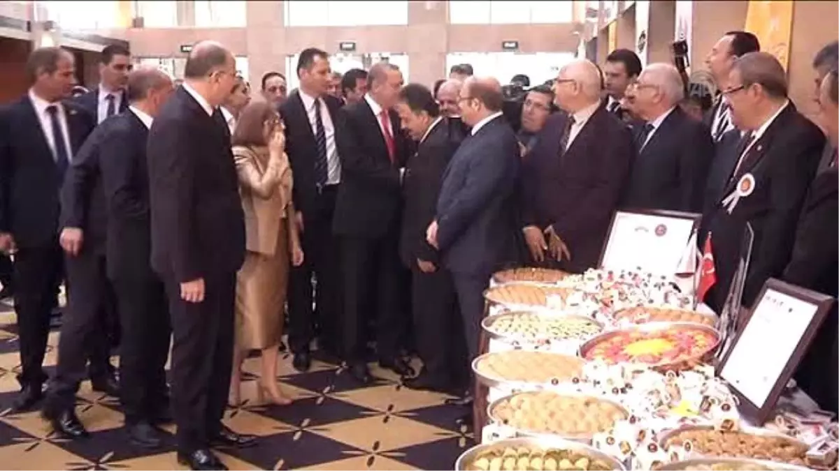 Cumhurbaşkanı Erdoğan\'a "Cumhurbaşkanlığı Forslu" Baklava