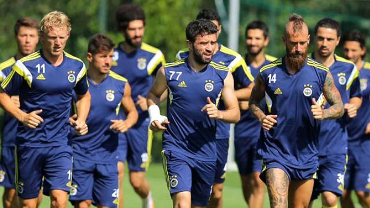 Fenerbahçe'de Meireles İdmanı Yarıda Bıraktı