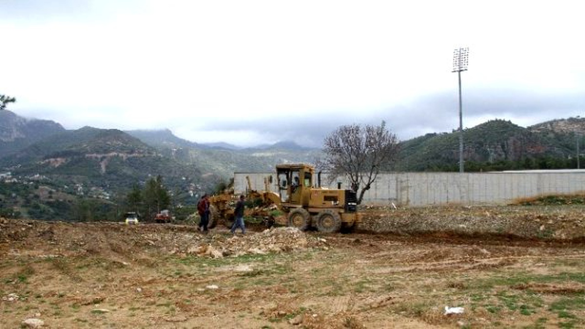 Oba Stadyumu\'nda Otopark Sorunu Çözülüyor