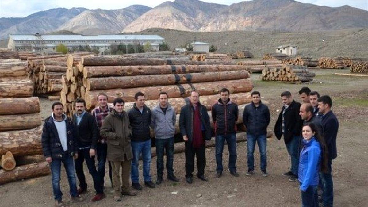 Orman İşletme Müdürlüklerine Yeni Atanan Orman Mühendislerine, Arazide Eğitim