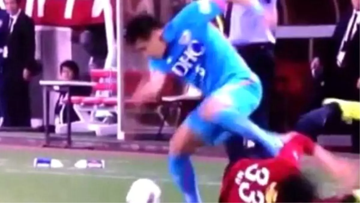 Rakibinin Yüzüne Bilerek Kramponla Bastı