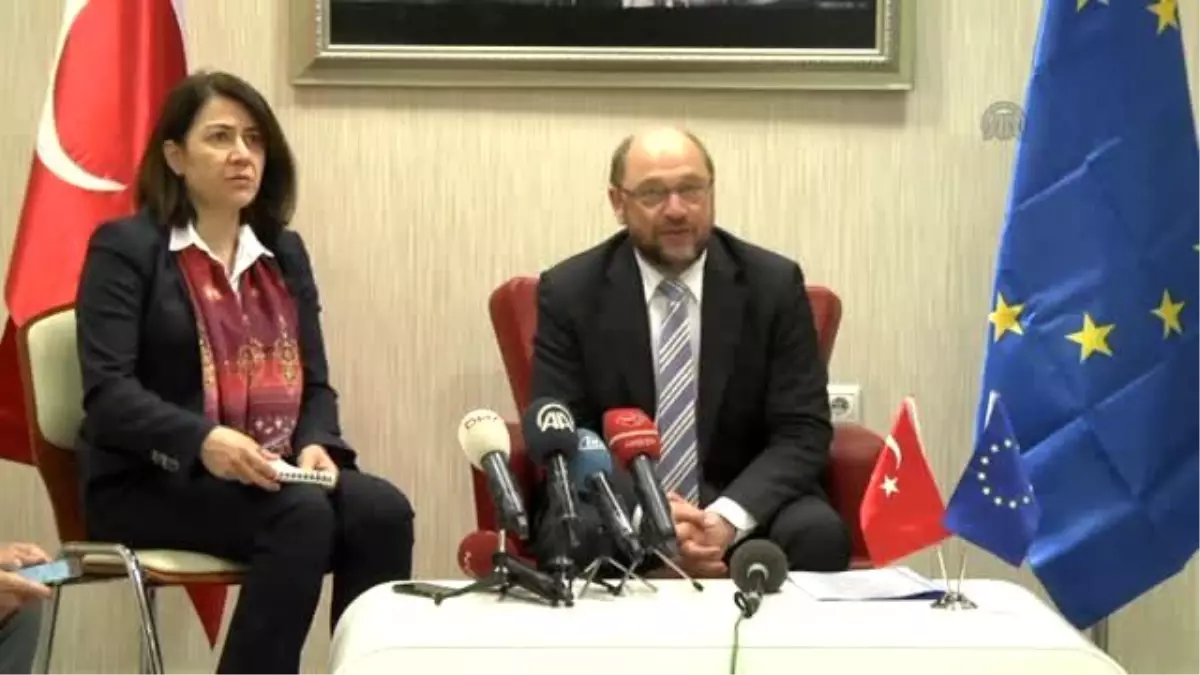 Schulz: "Türkiye\'nin Yaptığı Çalışmaları ve Yardımları Ne Kadar Takdir Etsek Azdır"