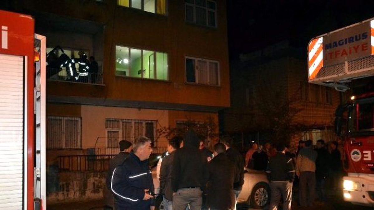 3 Katlı Binada Çıkan Yangın Korkuttu