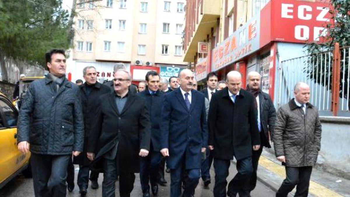 Bakan Müezzinoğlu, Bursa\'da Güne Erken Başladı