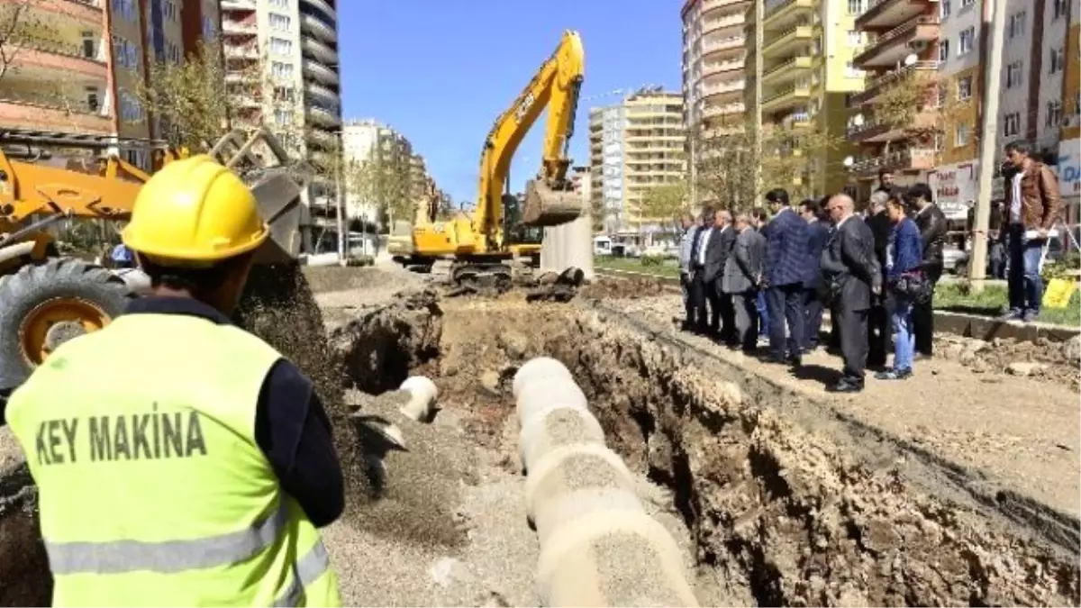 Eşbaşkan Anlı, Yağmursuyu Şebeke Çalışmalarını Denetledi