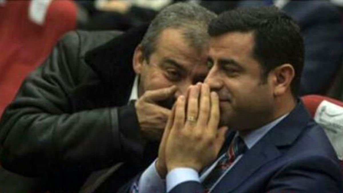 HDP'nin Toplantısına Demirtaş ve Önder'in Diyaloğu Damga Vurdu