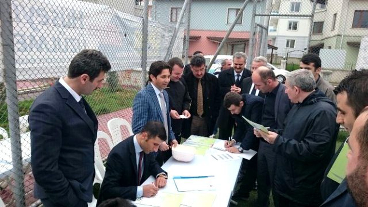 Kartepe Belediyesi Birimler Arası Futbol Turnuvası Başladı