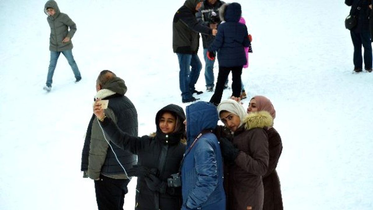 Kartepe\'de Kar Kalınlığı 1 Metreye Ulaştı