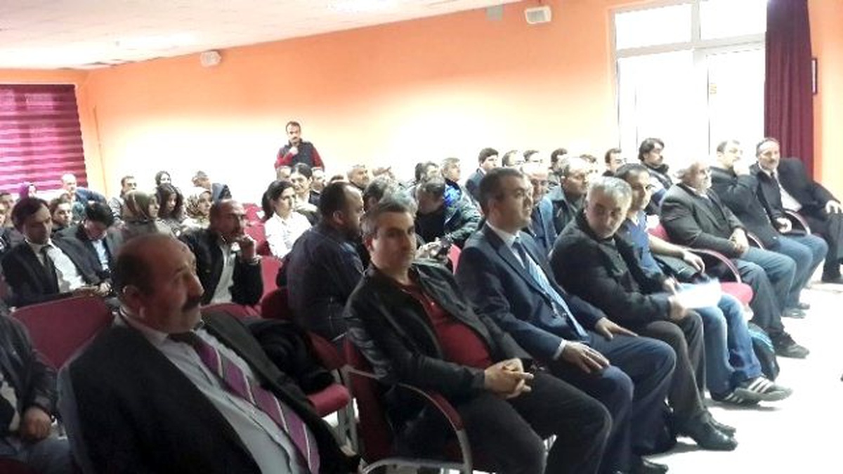 Kelkit\'te Sandık Kurulu Görevlilerine Eğitim Verildi