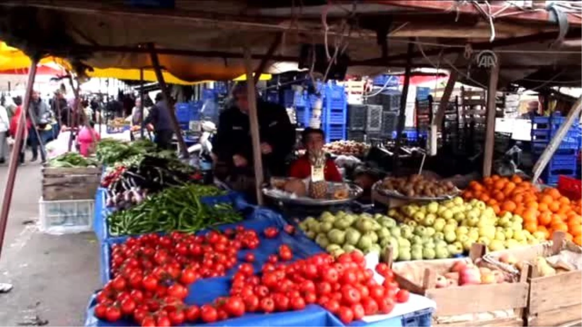 Tezgahında Unutulan Altın Dolu Çantayı Sahibine Verdi