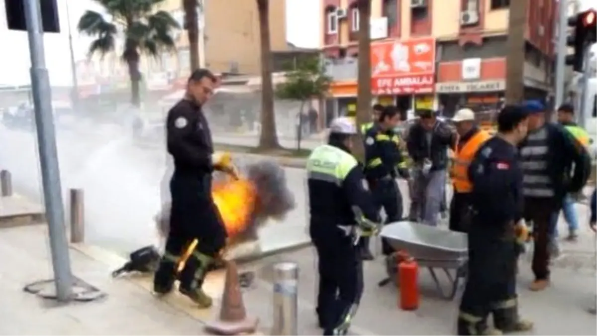 Elektrik Şebekesi Patladı, Yoldan Alevler Fışkırdı