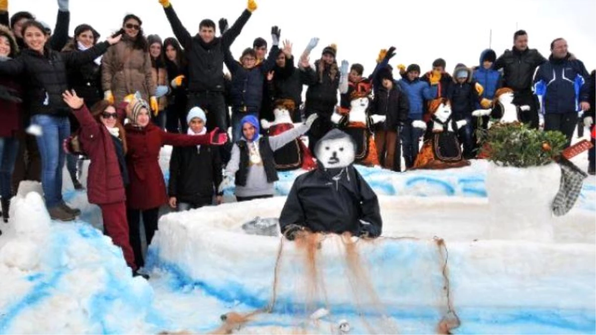 450 Çocukla Dünya Kardan Adam Yapma Rekorunu Kırdılar