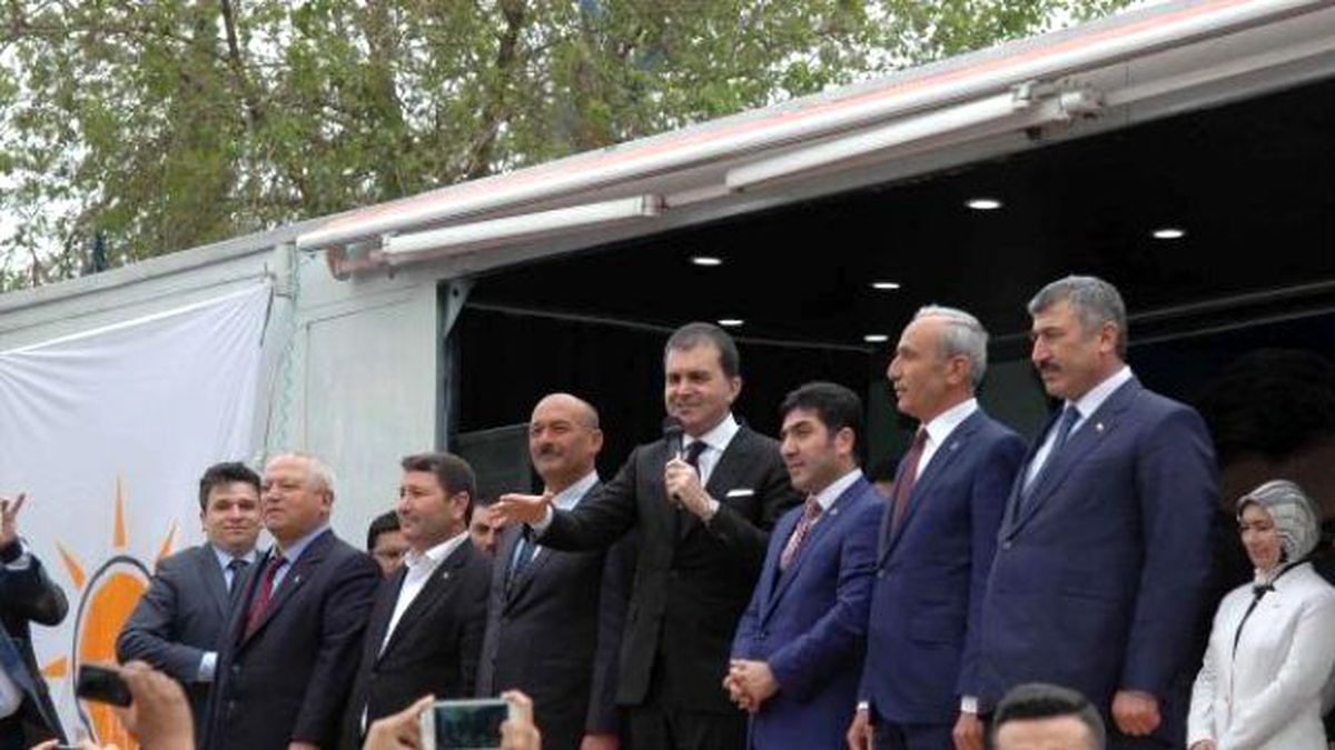 Bakan Çelik: AK Parti Türkiye\'de Sessiz Devrim Yaptı (2)