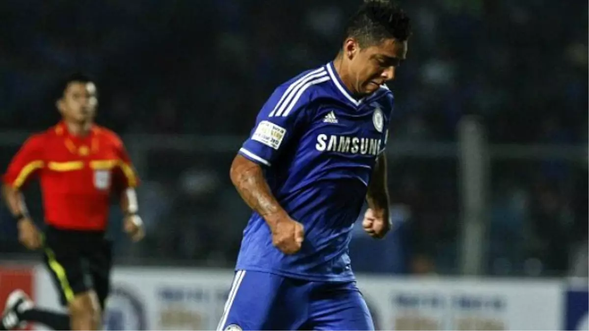 Chelsea\'li Futbolcu Cinsel Tacizden Önce Tutuklandı Sonra Serbest Kaldı