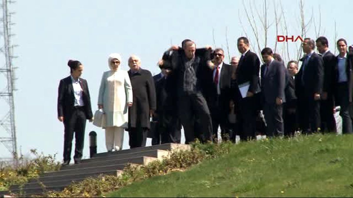 Cumhurbaşkanı Erdoğan Helikopterle Sakarya\'ya Gitti