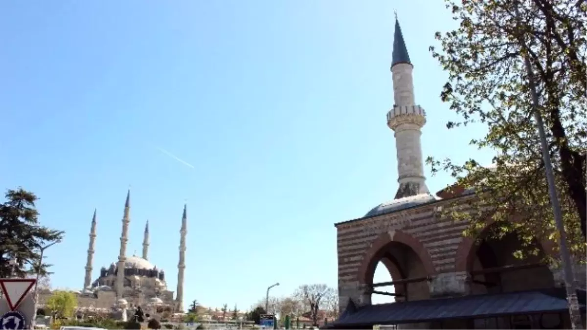 Edirne\'de Şüpheli Çanta Paniği