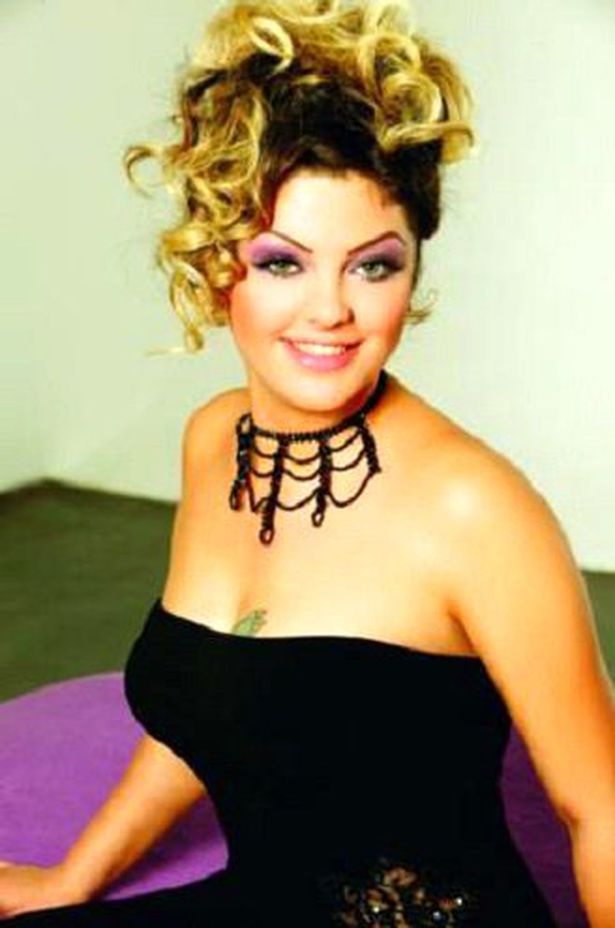 Gelin Sinem Gözyaşlarına Boğuldu