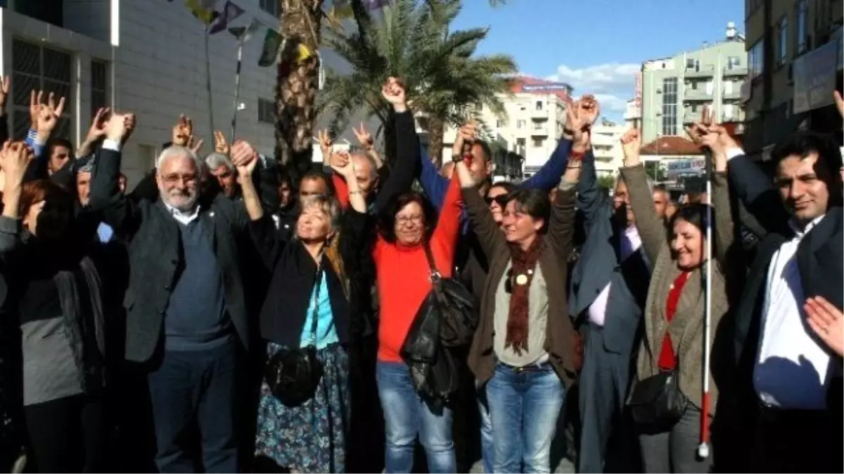 Hdp Antalya Milletvekili Adaylarını Tanıttı