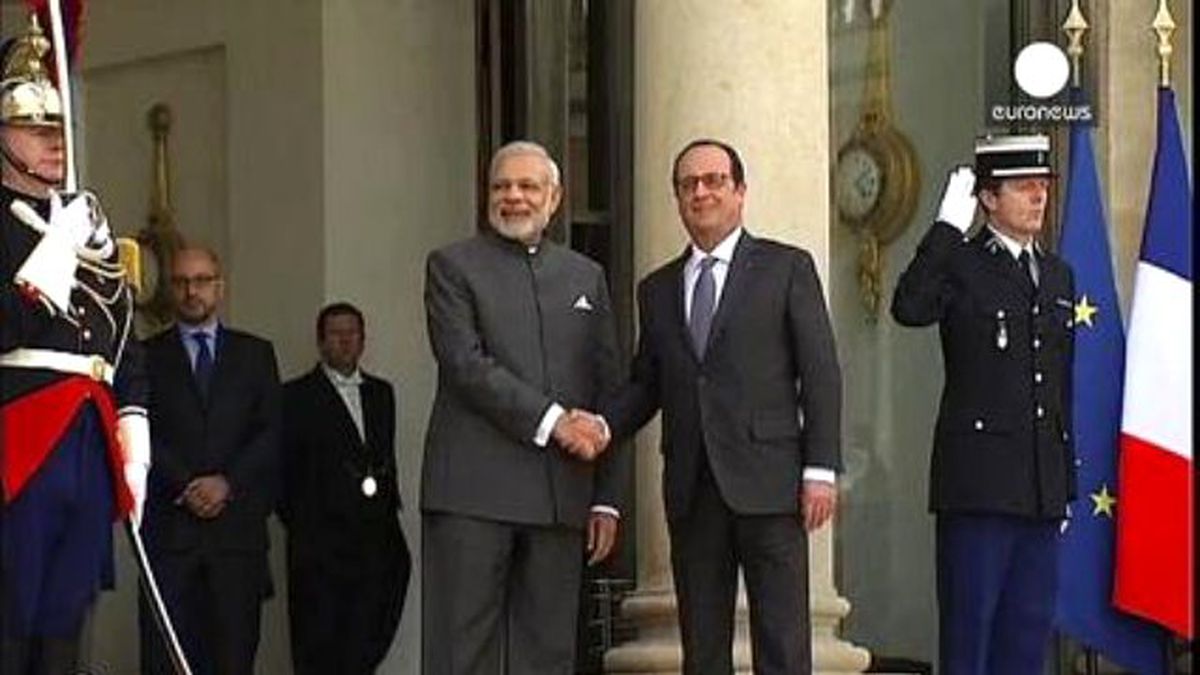 Hindistan Fransa\'dan Savaş Uçağı Alacak