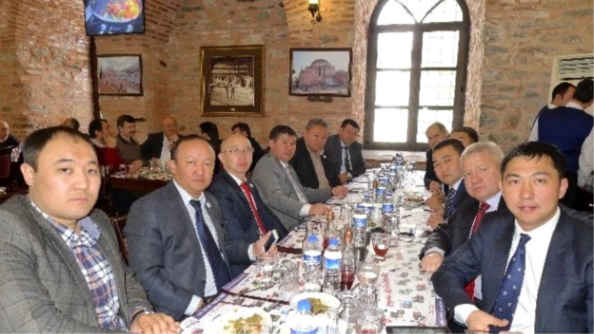 Kırgızlar Türk Yatırımcıları Rusya Birliği\'ne Çağırıyor