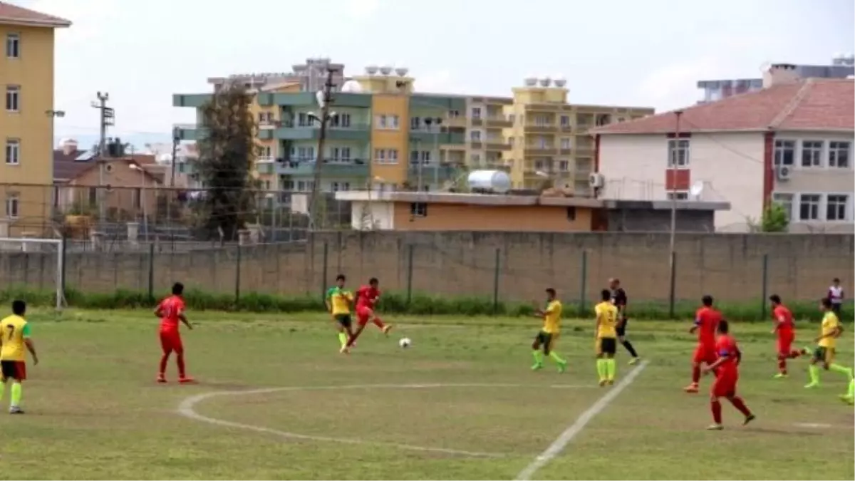 Şırnak Amatör Lig Maçında Olaylar Çıktı: 1 Kişi Yaralandı