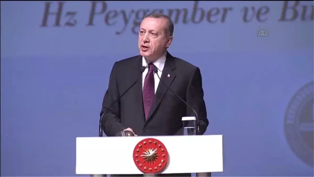 Cumhurbaşkanı Erdoğan: "Afrika\'da Din Konusunda Adaletsiz ve İnsafsız Yarış Söz Konusu"