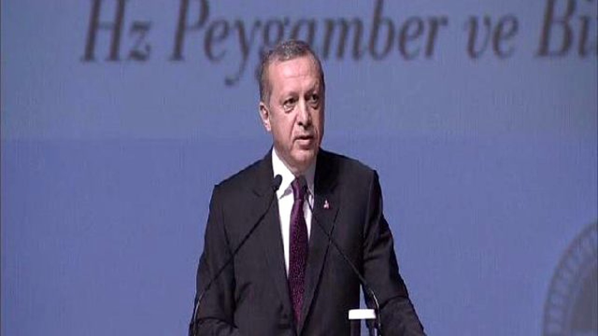 Cumhurbaşkanı Erdoğan, Kutlu Doğum Haftası Programında Konuştu